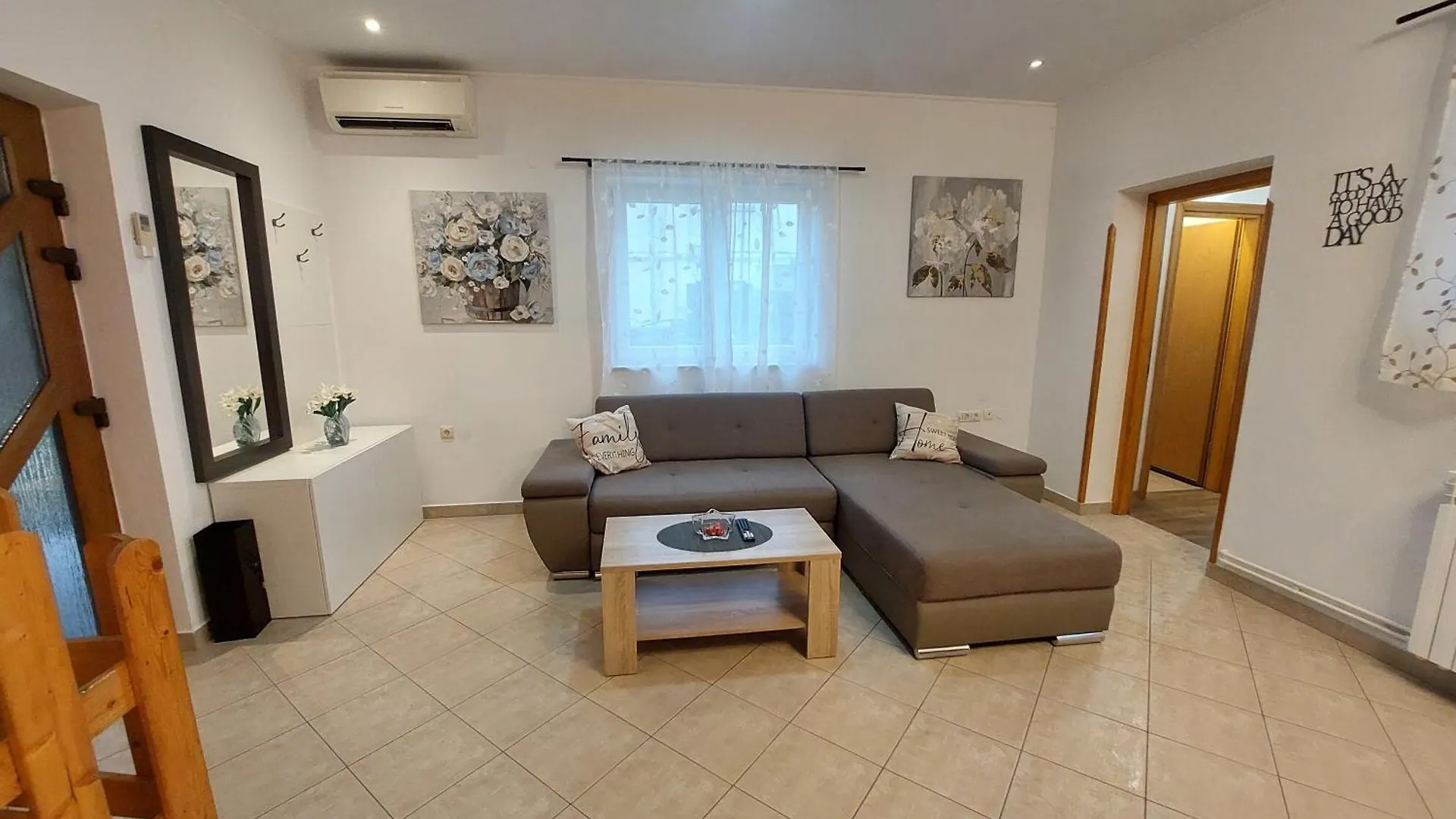 Apartman Forest Queen Pula Apartamento